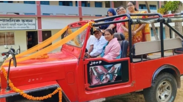 কমলগঞ্জে সহকারী শিক্ষকের রাজকীয় বিদায় সংবর্ধনা