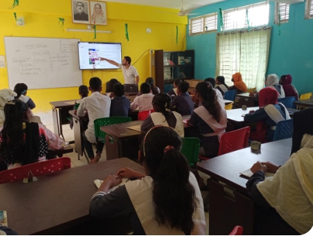 শিক্ষা খাতে বড় পরিবর্তন: পর্যায়ক্রমে জাতীয়করণ পরিকল্পনা