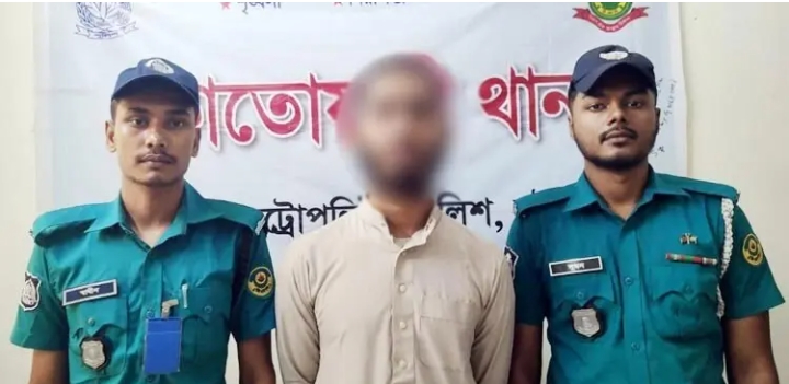 মাদরাসাছাত্রকে বলাৎকারের অভিযোগে কিশোর গ্রেফতার